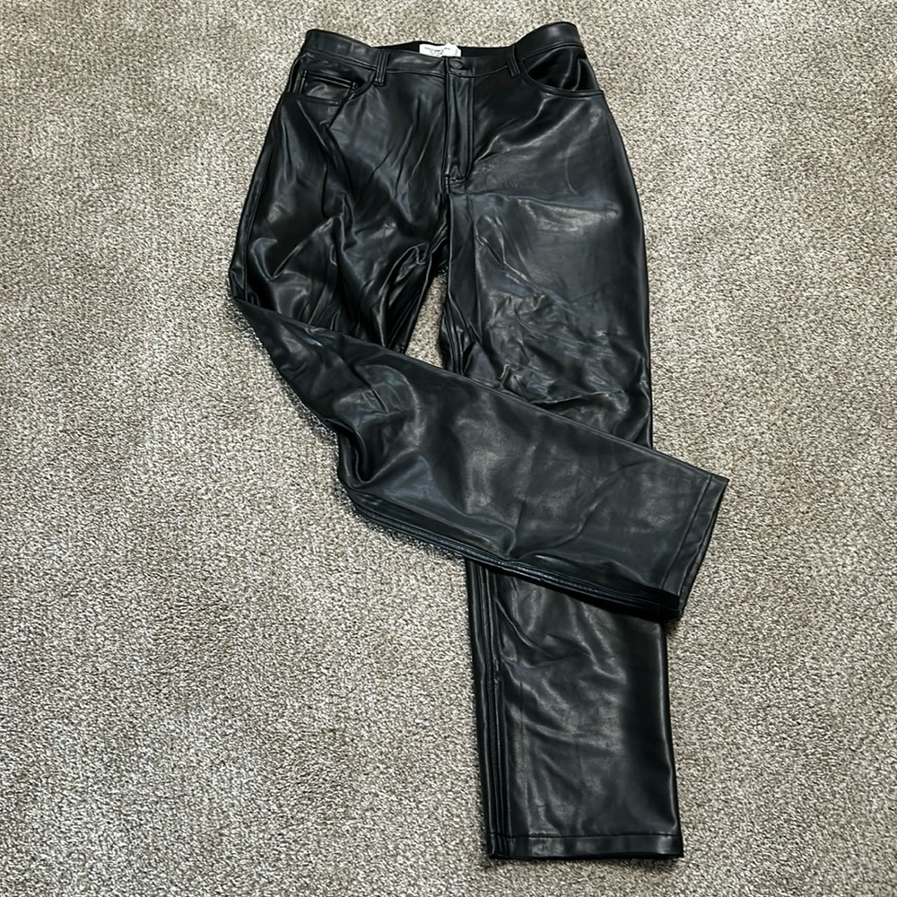 Abercrombie & Fitch The 90’s Straight Ultra high Rise slacks